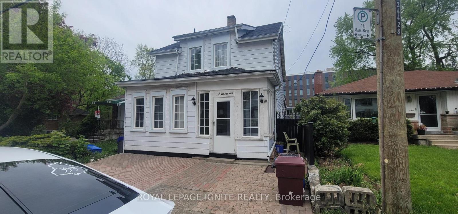 112 Ward Avenue Property Photo 1