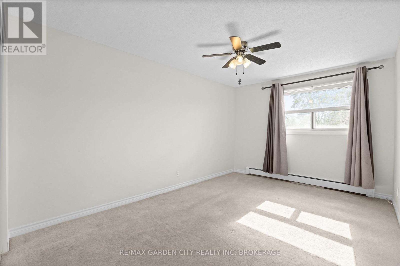 211 - 264 Oakdale Avenue Property Photo 20