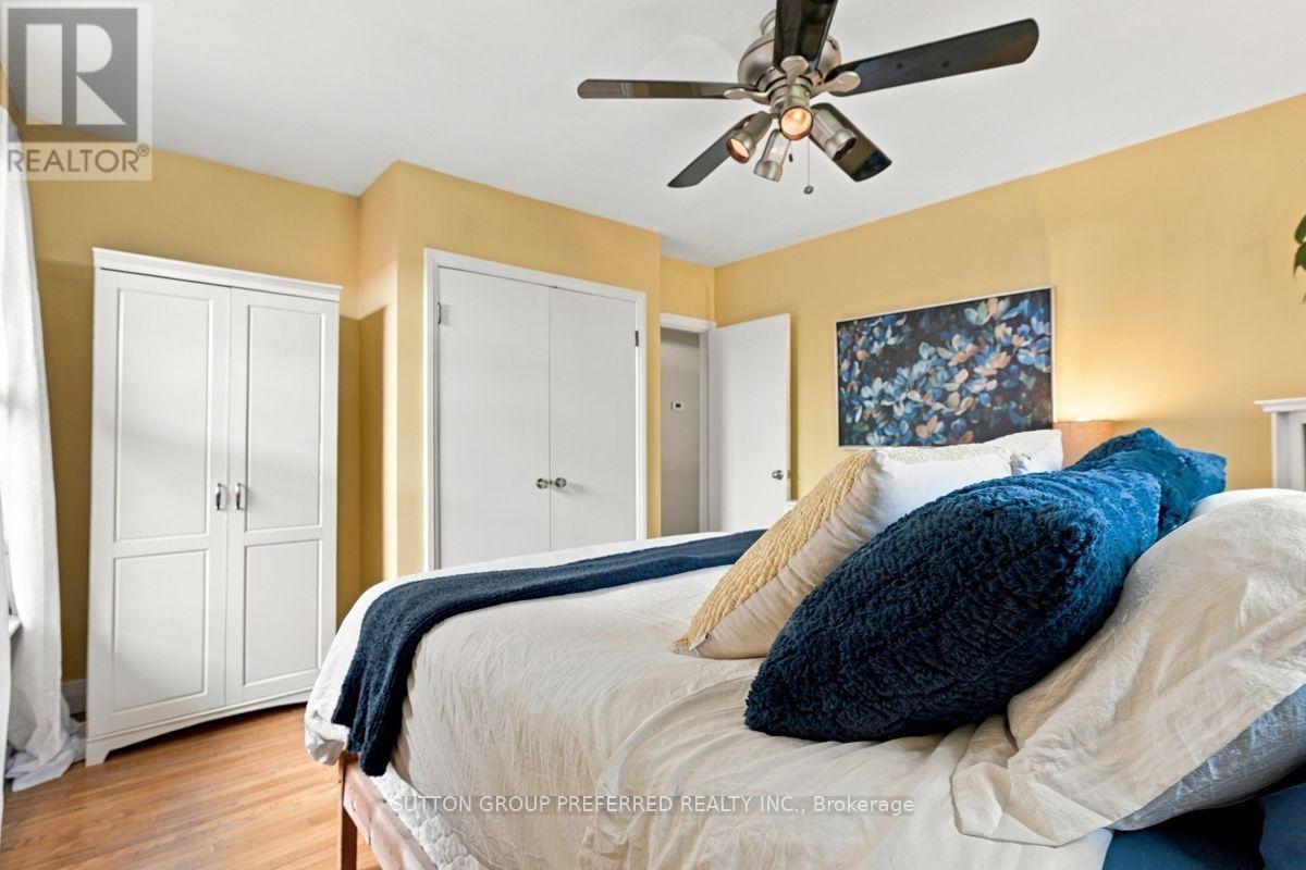 465 Glen Crescent Property Photo 20