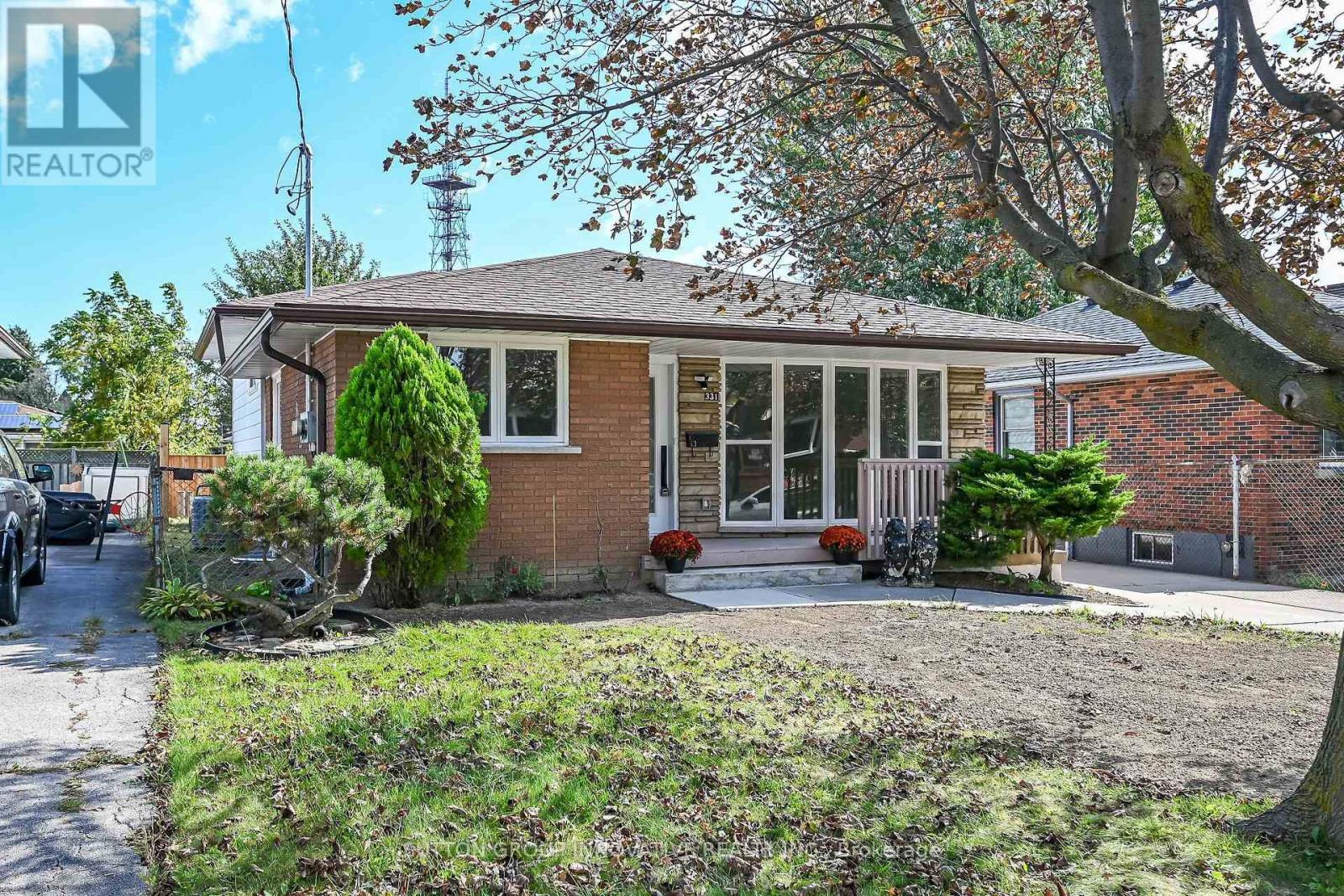 331 East 17th Street Property Photo 1