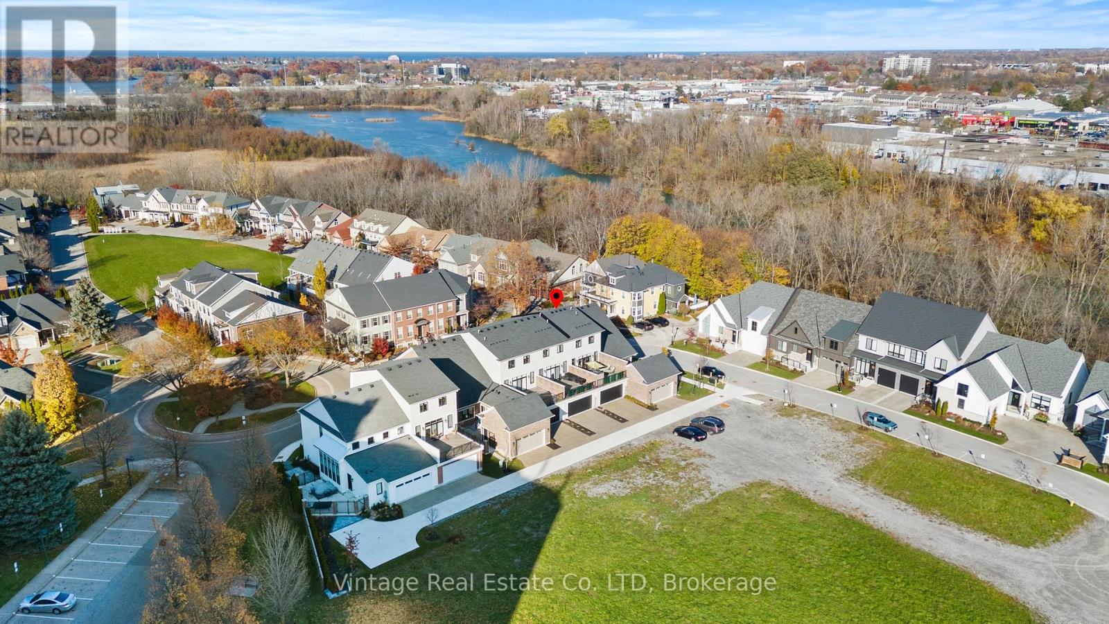 24 Willow Bank Common Property Photo 35