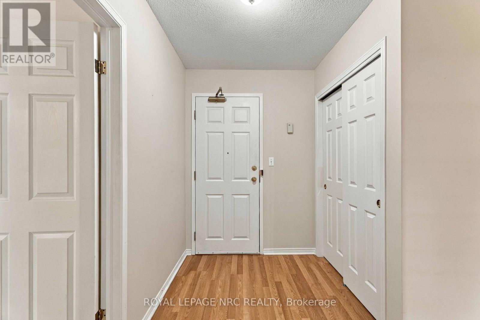 104 - 4090 John Charles Boulevard Property Photo 7