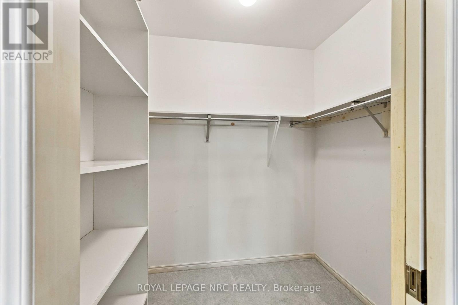104 - 4090 John Charles Boulevard Property Photo 26