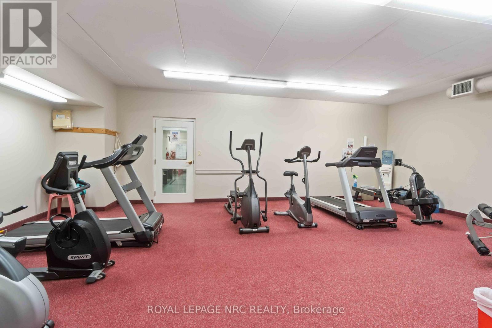 104 - 4090 John Charles Boulevard Property Photo 45