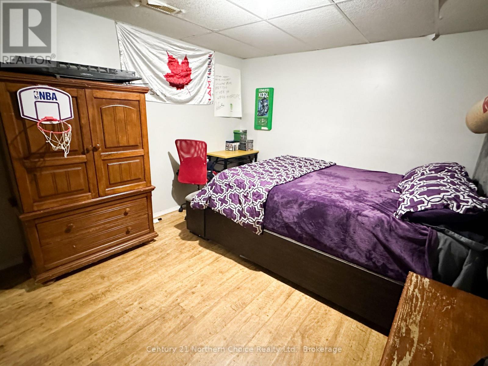 17 Poplar Avenue Property Photo 15