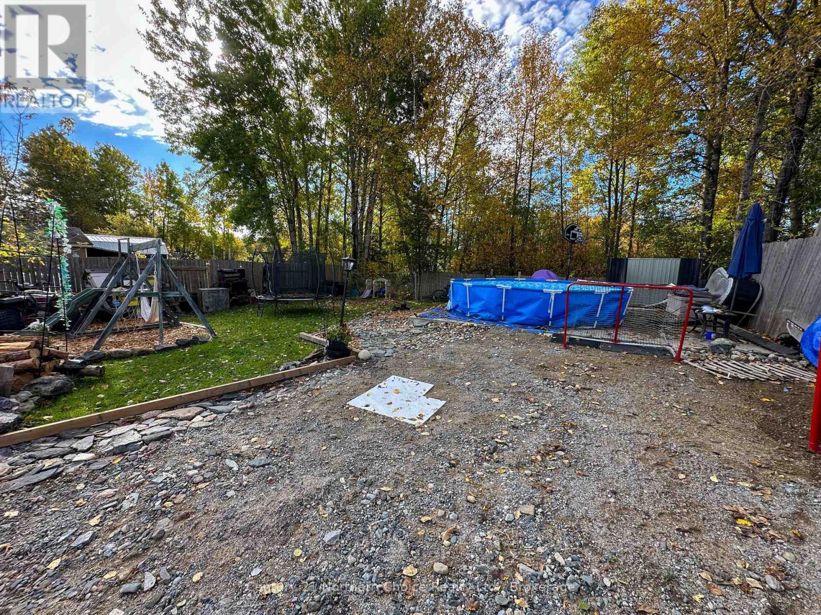 17 Poplar Avenue Property Photo 19