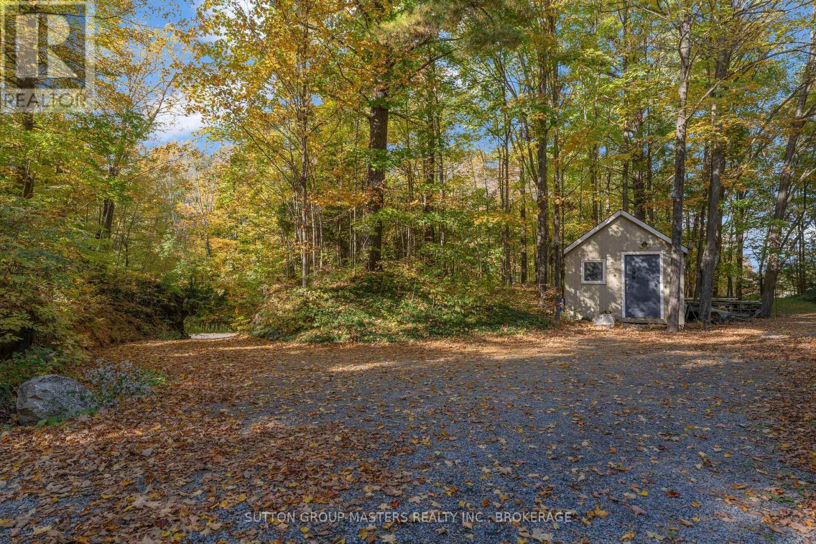 5390 Bedford Road Property Photo 9