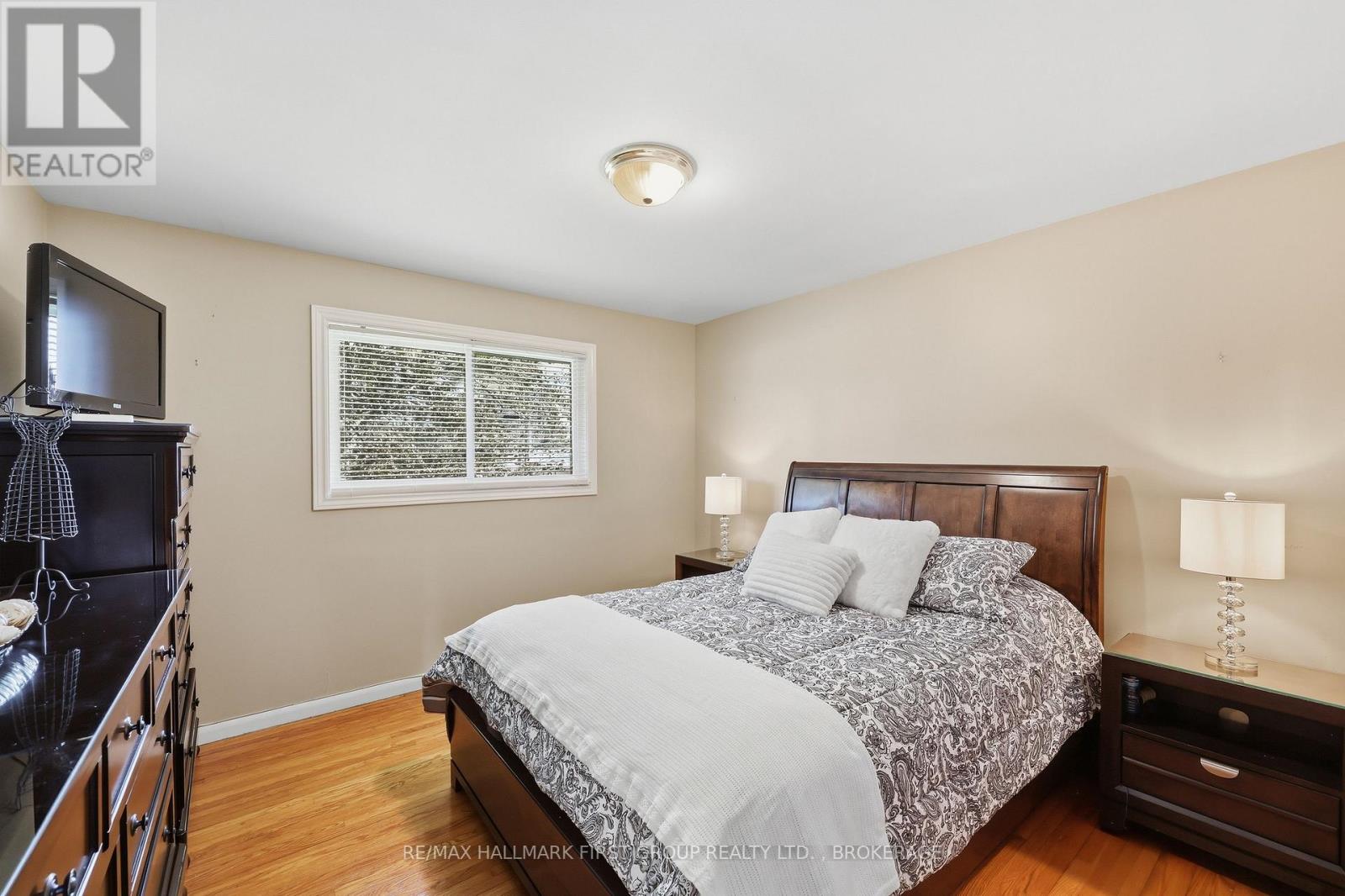 1449 Avondale Crescent Property Photo 16