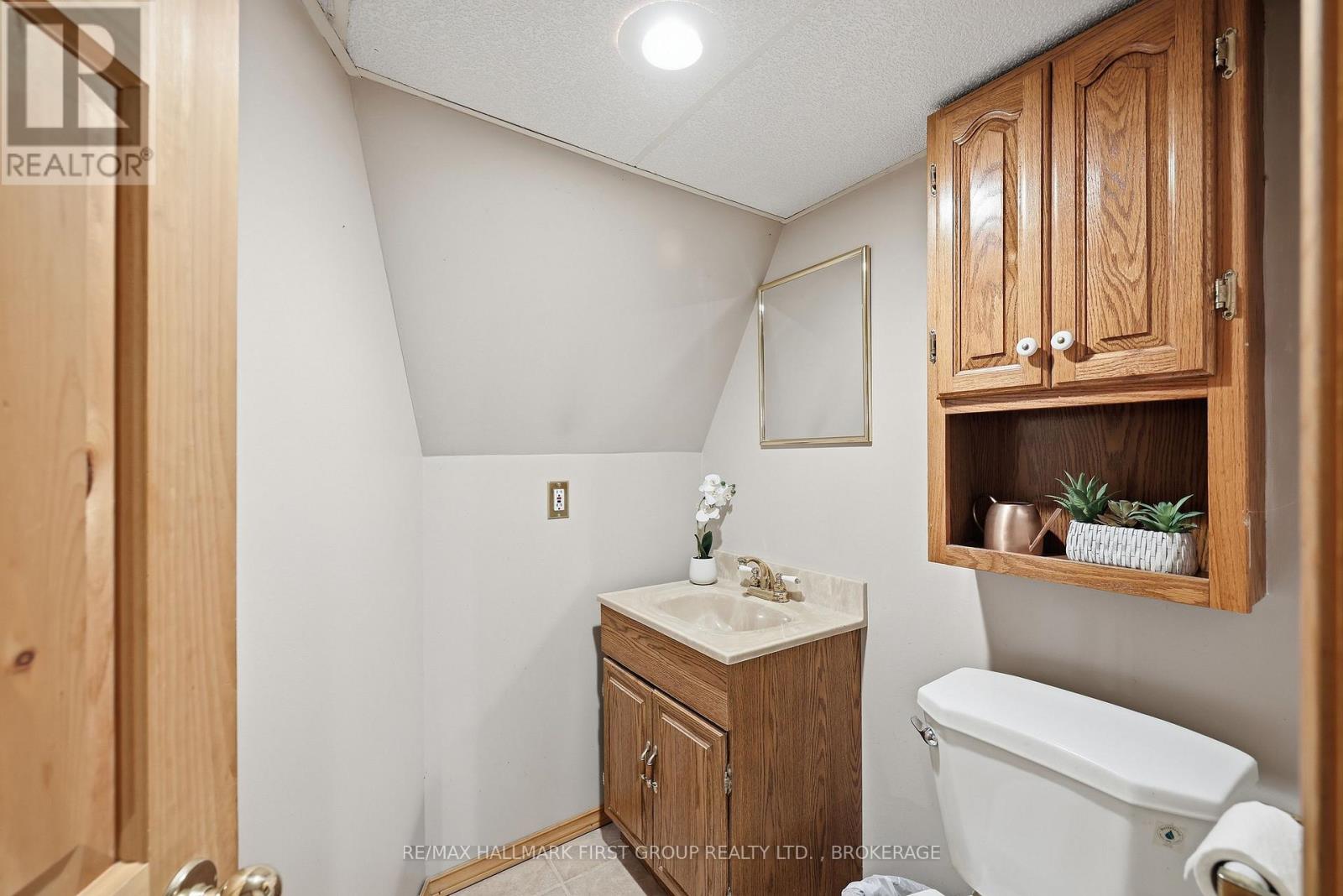 1449 Avondale Crescent Property Photo 28