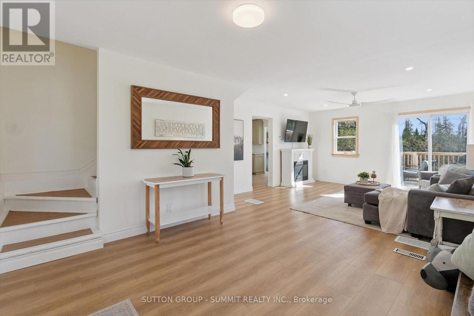151 Scotia Road Property Photo 5
