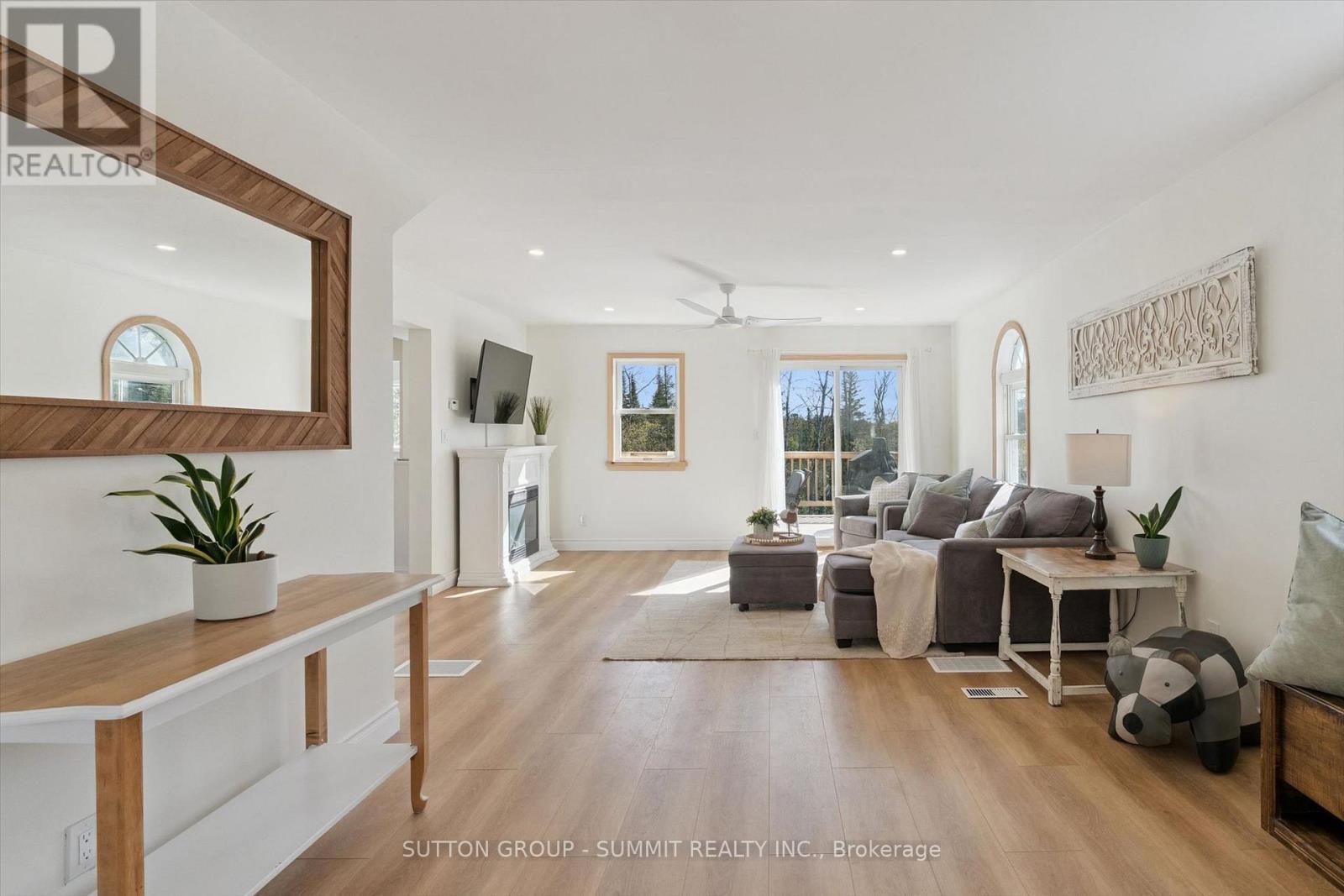 151 Scotia Road Property Photo 6