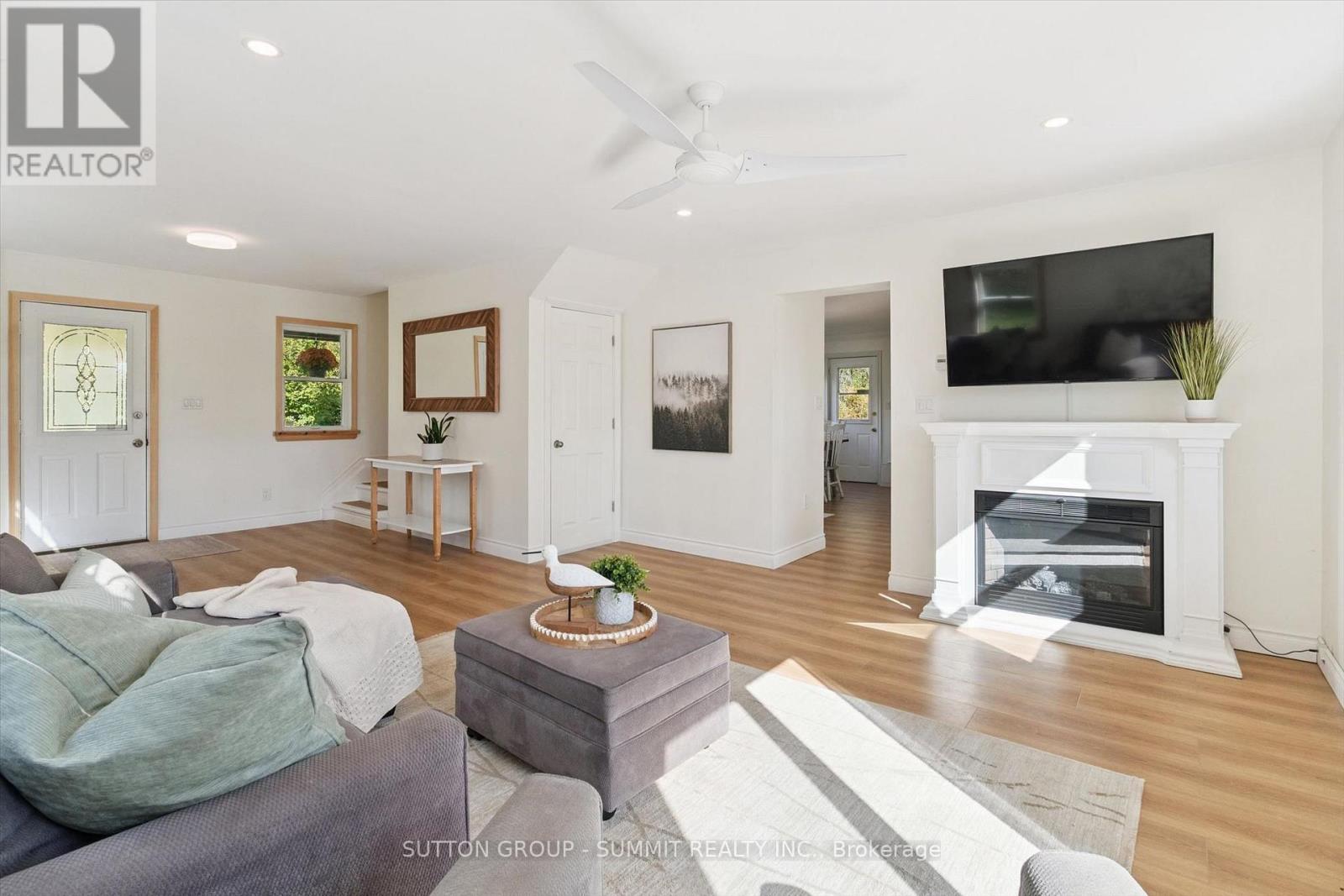 151 Scotia Road Property Photo 8