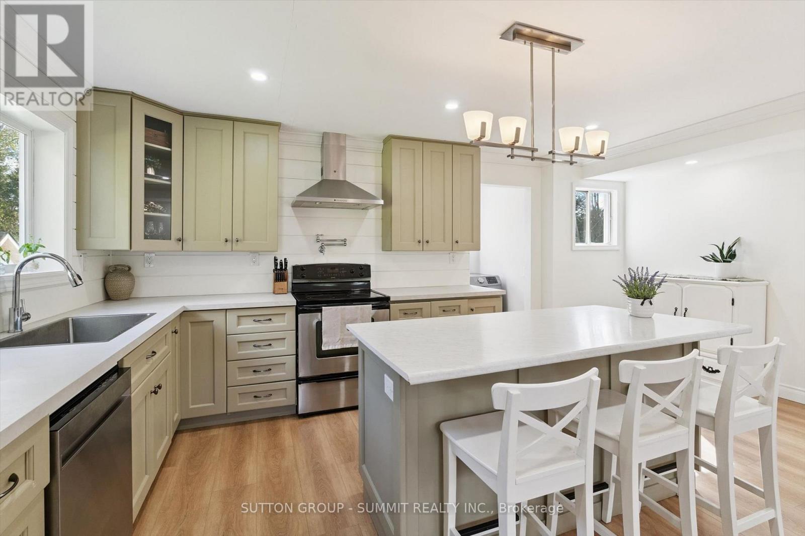 151 Scotia Road Property Photo 14