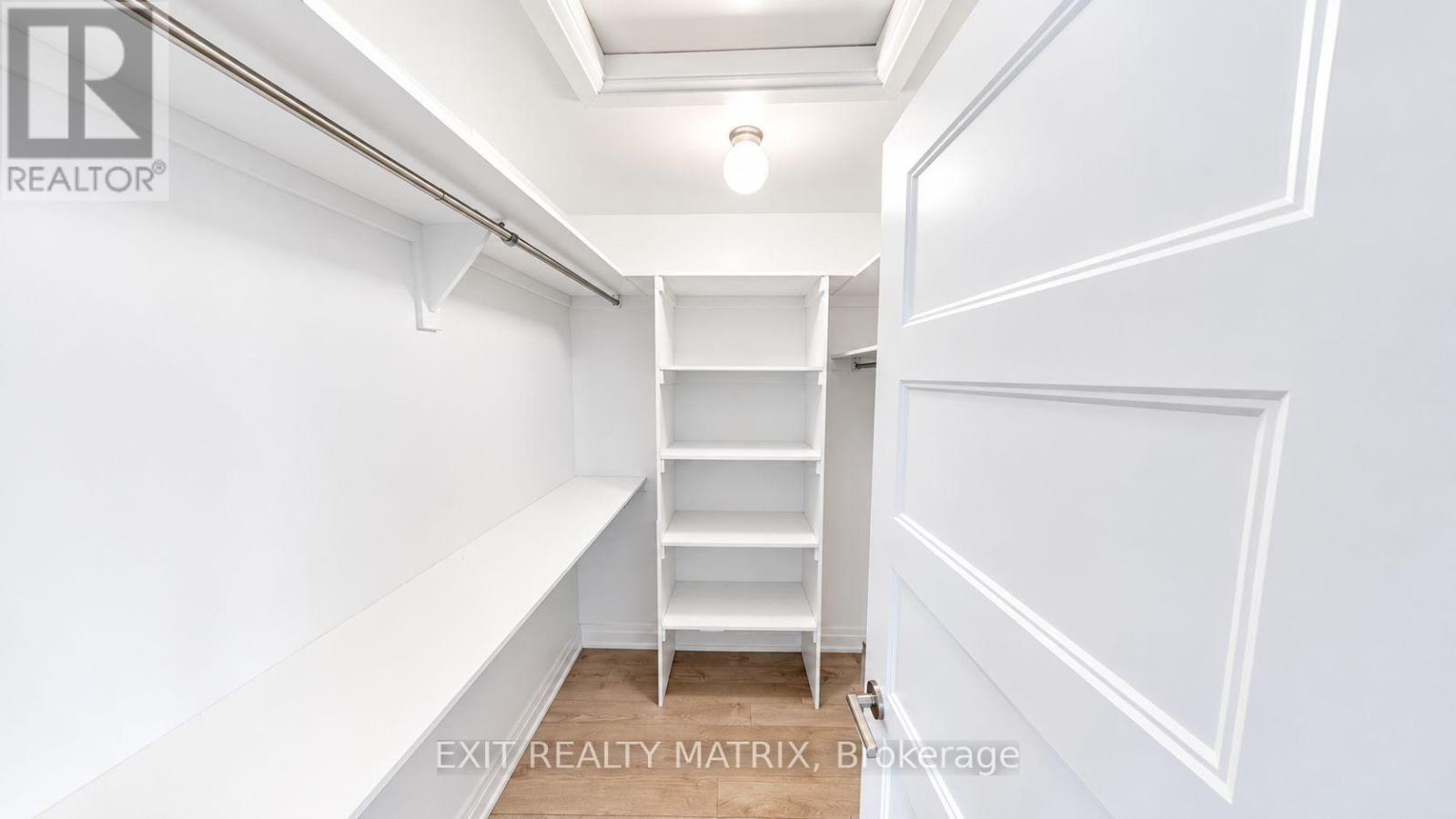 190 Argile Street Property Photo 8
