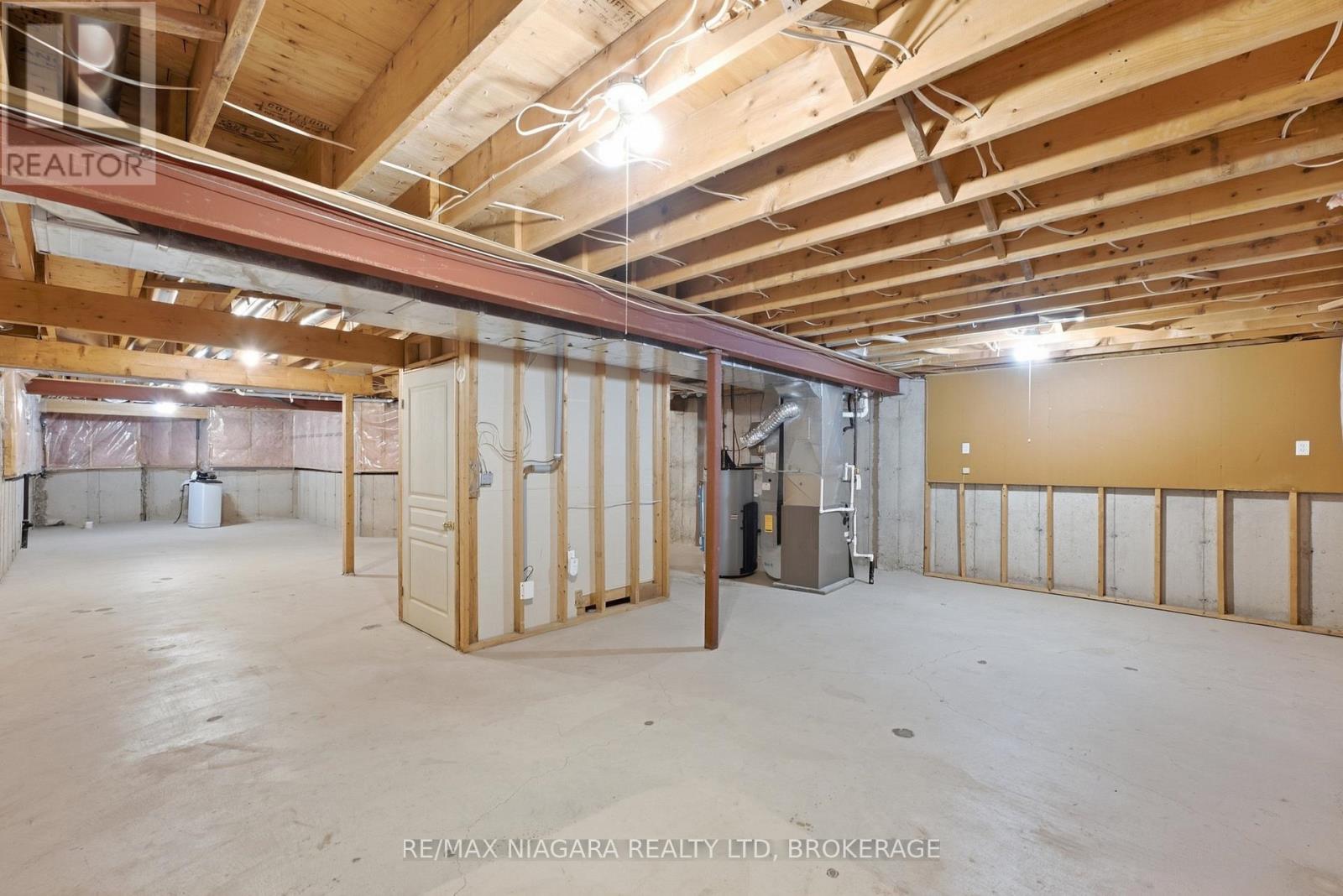 25 - 13 Shaw's Lane Property Photo 25