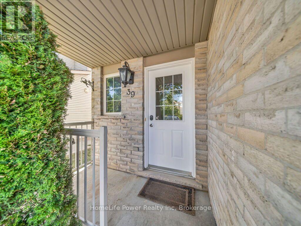 39 Reistview Street Property Photo 2