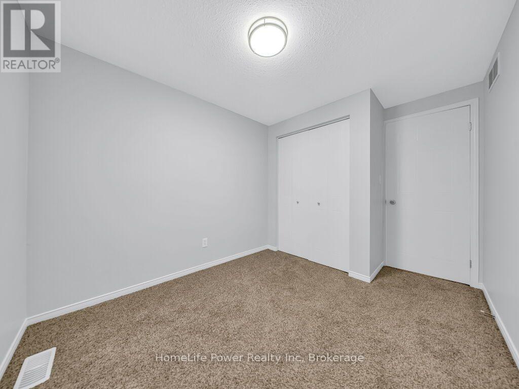 39 Reistview Street Property Photo 24
