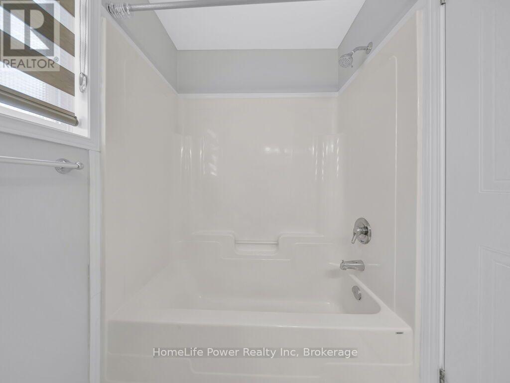 39 Reistview Street Property Photo 26