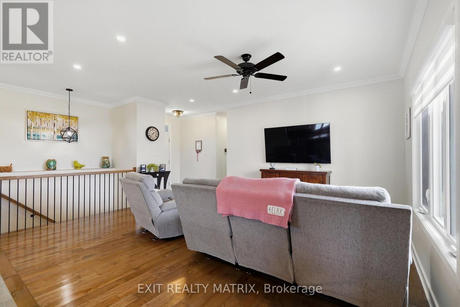 122 Pendleton Street Property Photo 8