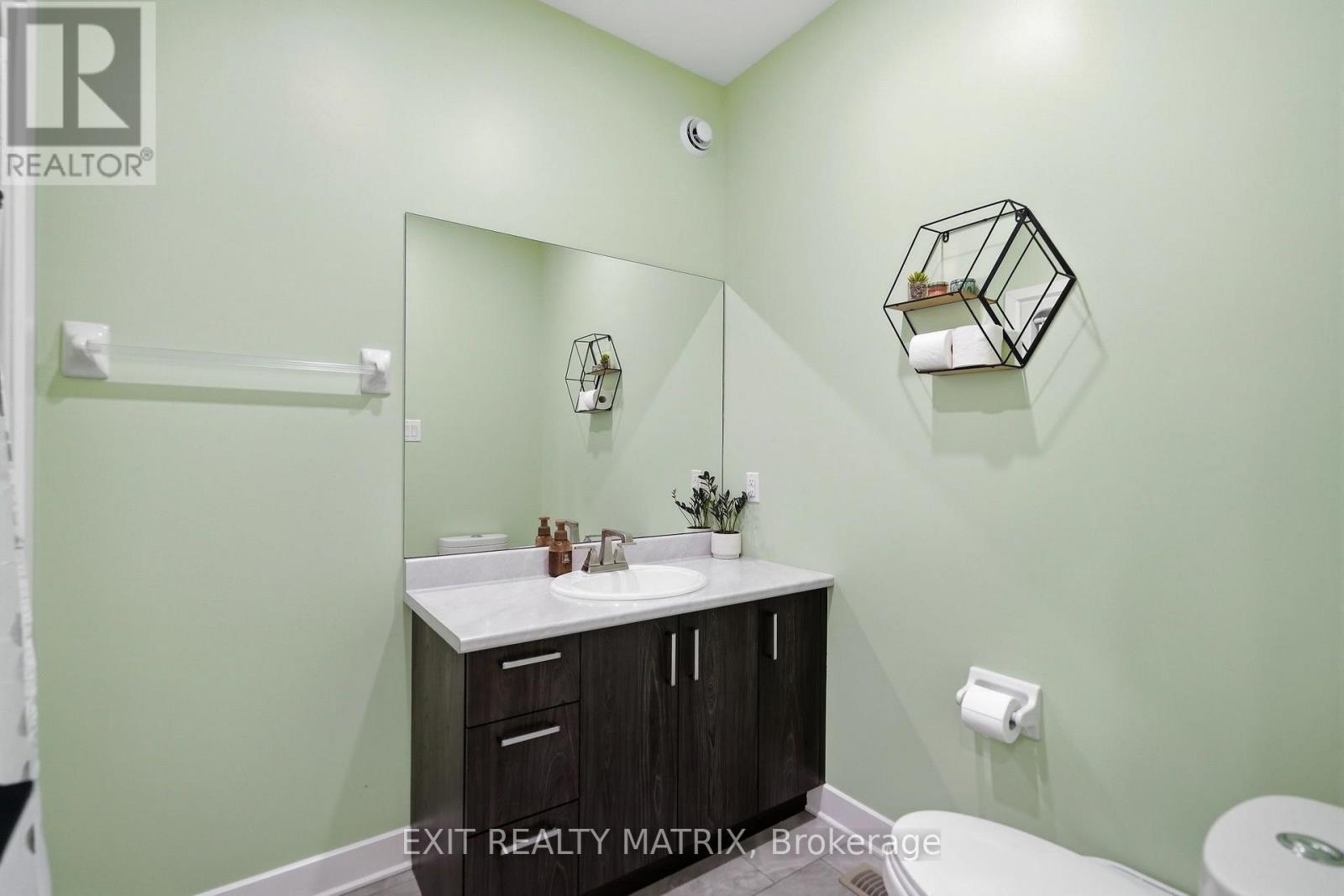 122 Pendleton Street Property Photo 15