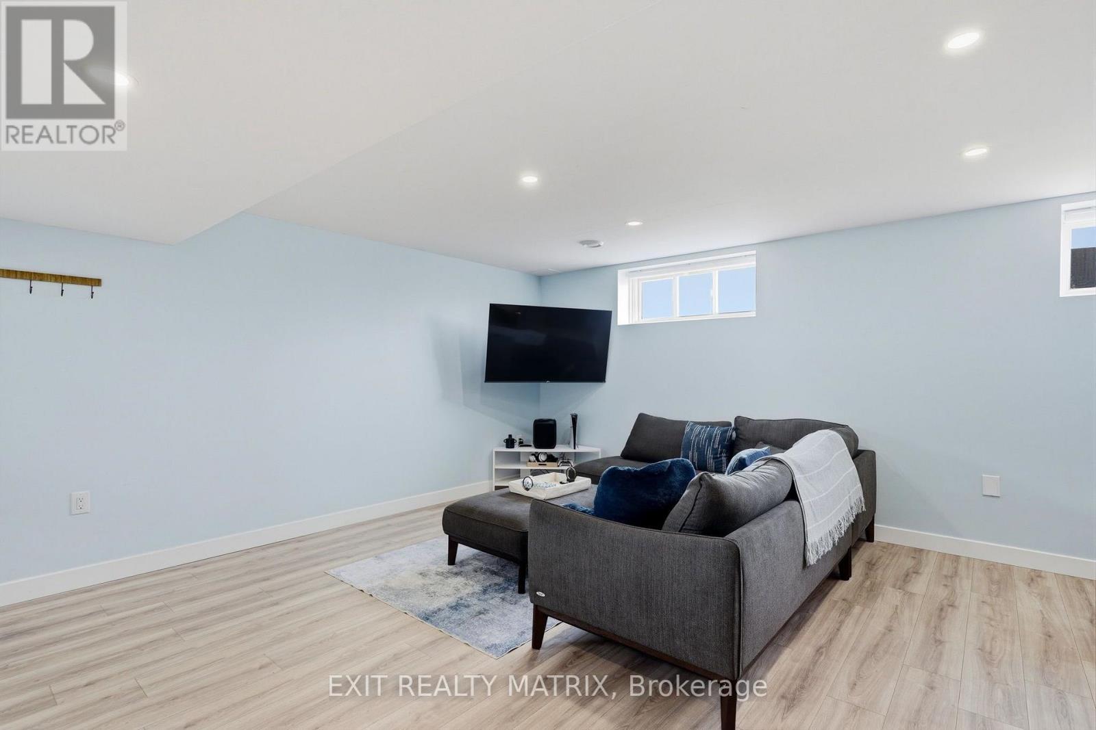 122 Pendleton Street Property Photo 22