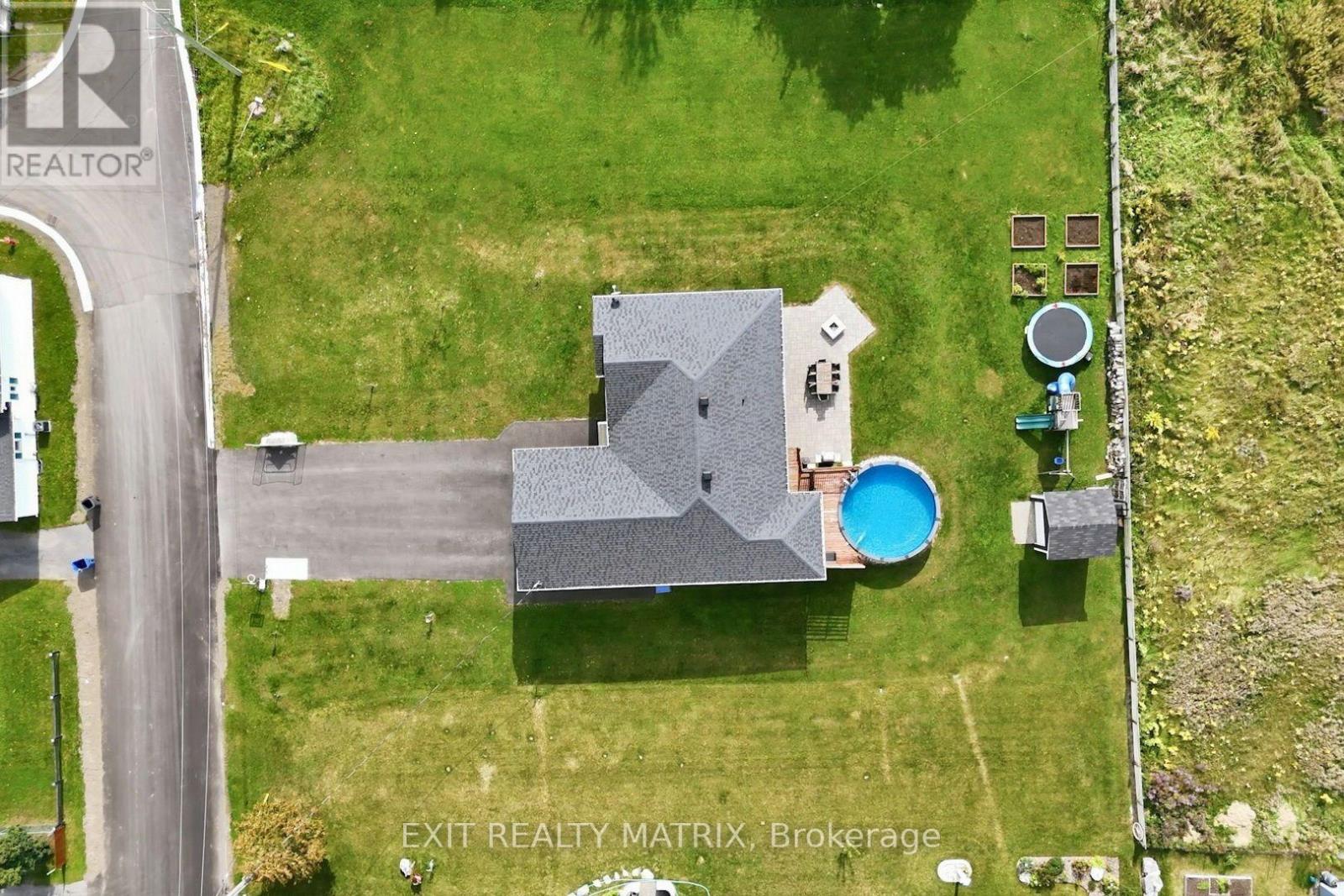 122 Pendleton Street Property Photo 39