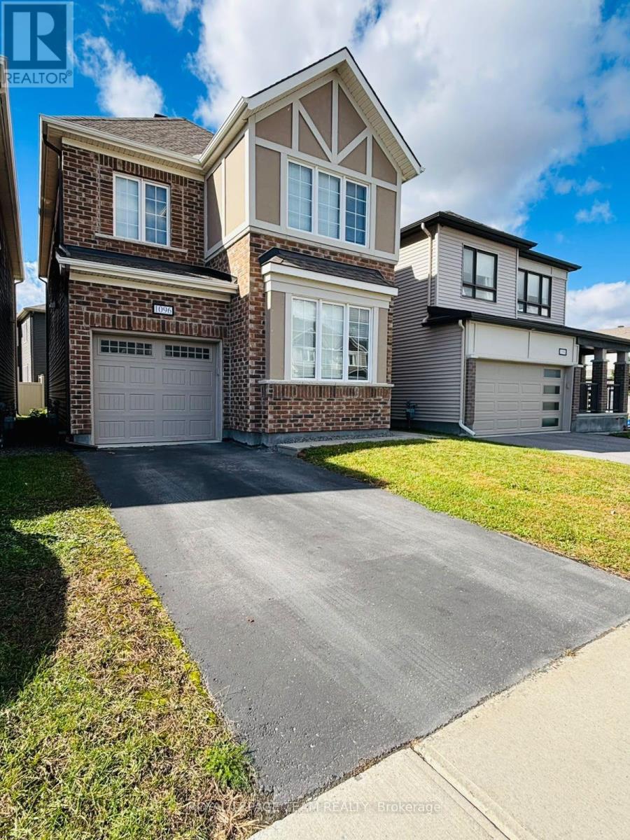 1096 Apolune Street Property Photo 2