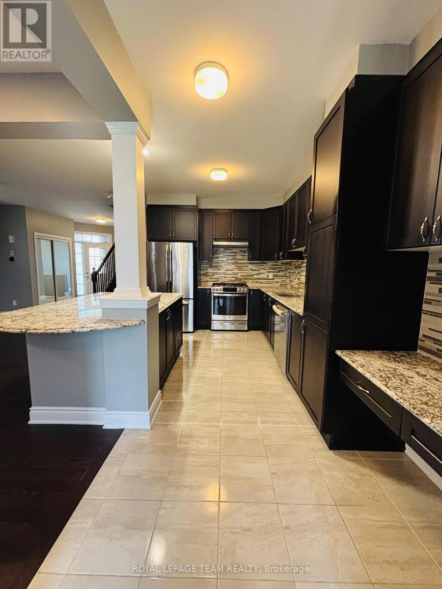 1096 Apolune Street Property Photo 7