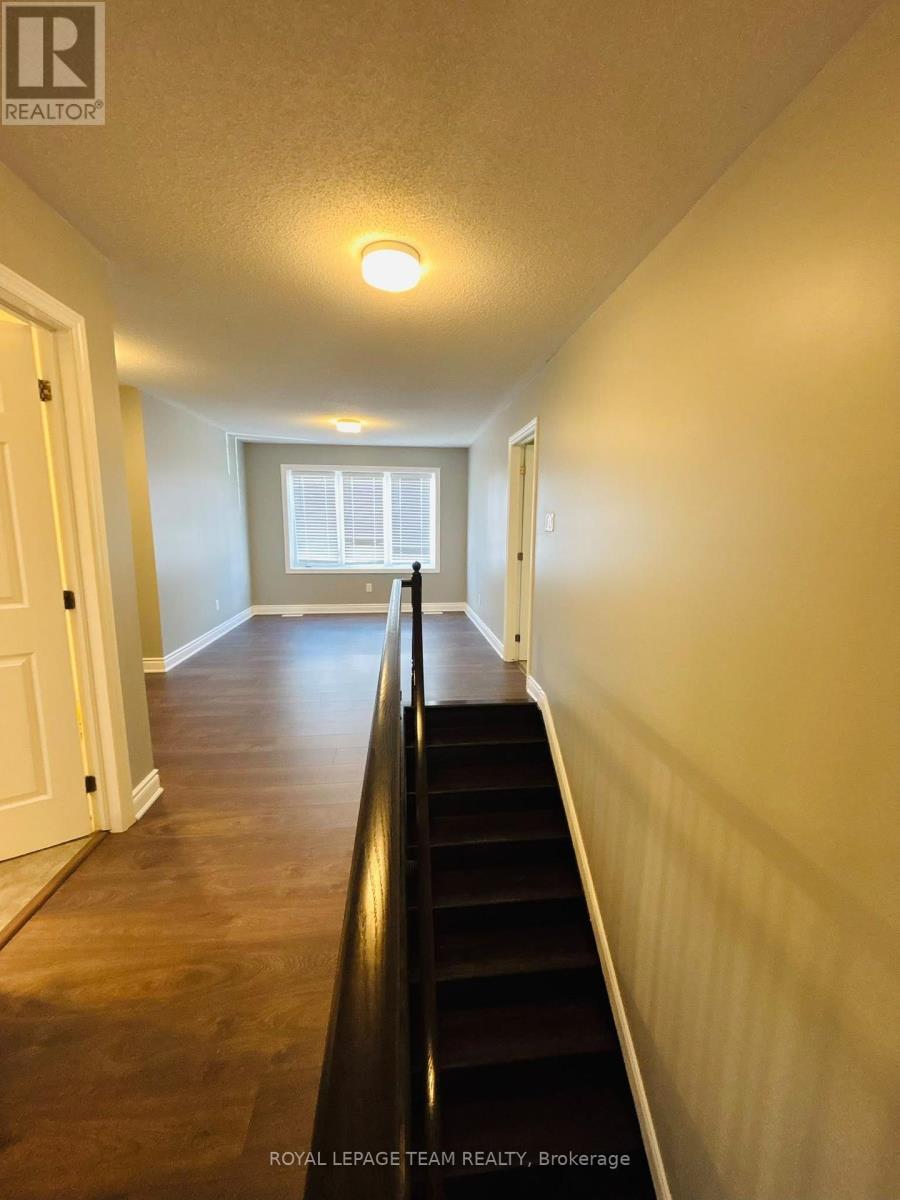 1096 Apolune Street Property Photo 14
