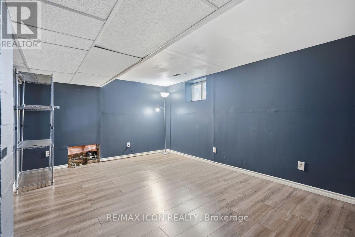 31 Mount Pleasant Avenue Property Photo 34