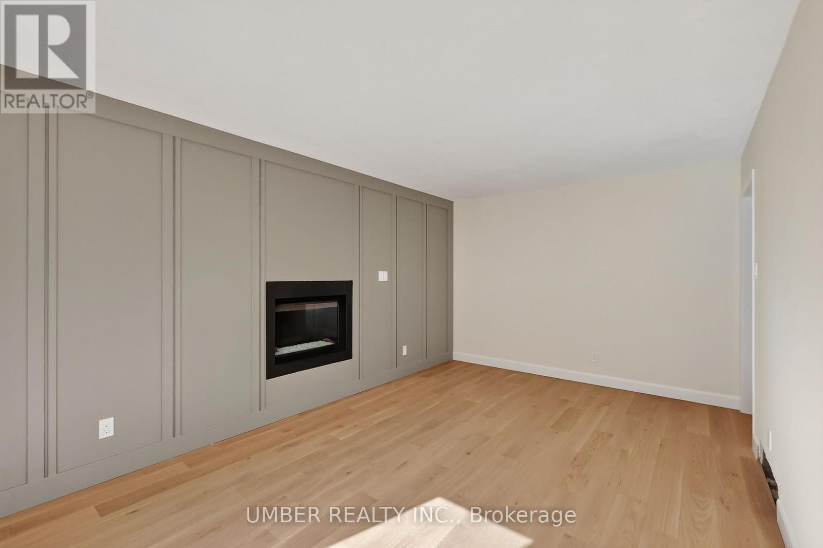 120 Hawk Crescent Property Photo 18
