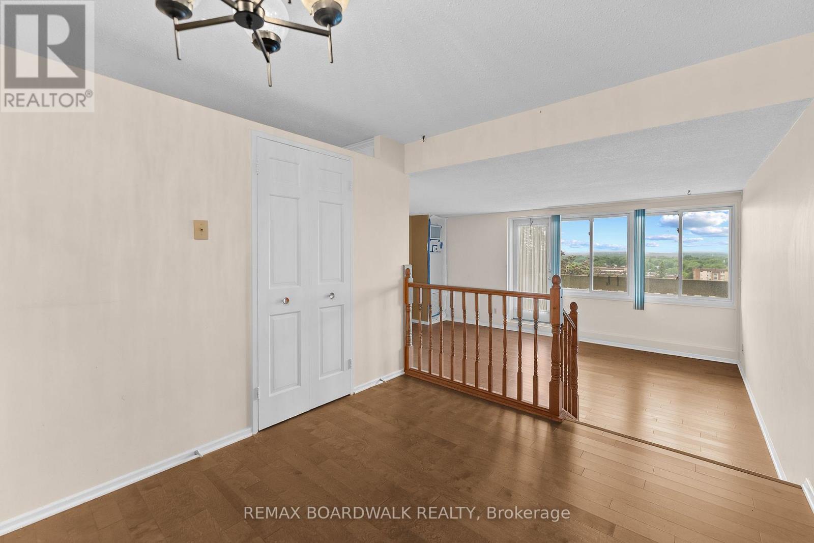 503 - 1599 Lassiter Terrace Property Photo 11