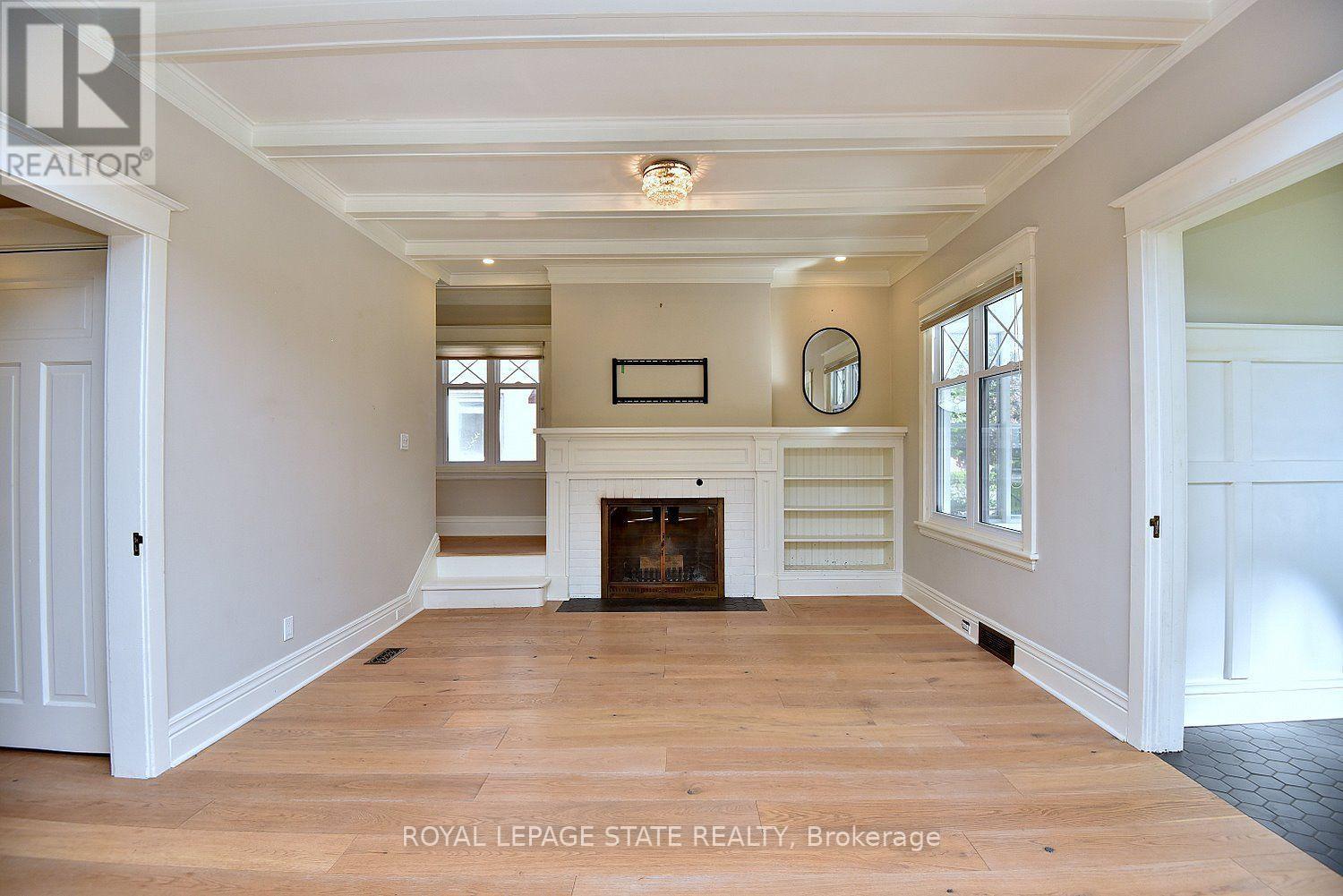 6 Nelles Boulevard Property Photo 9