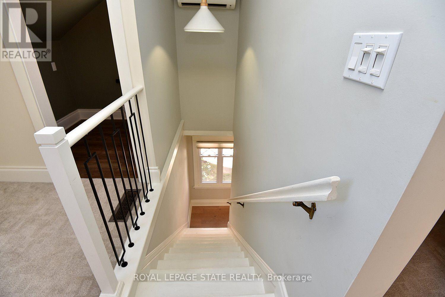 6 Nelles Boulevard Property Photo 21