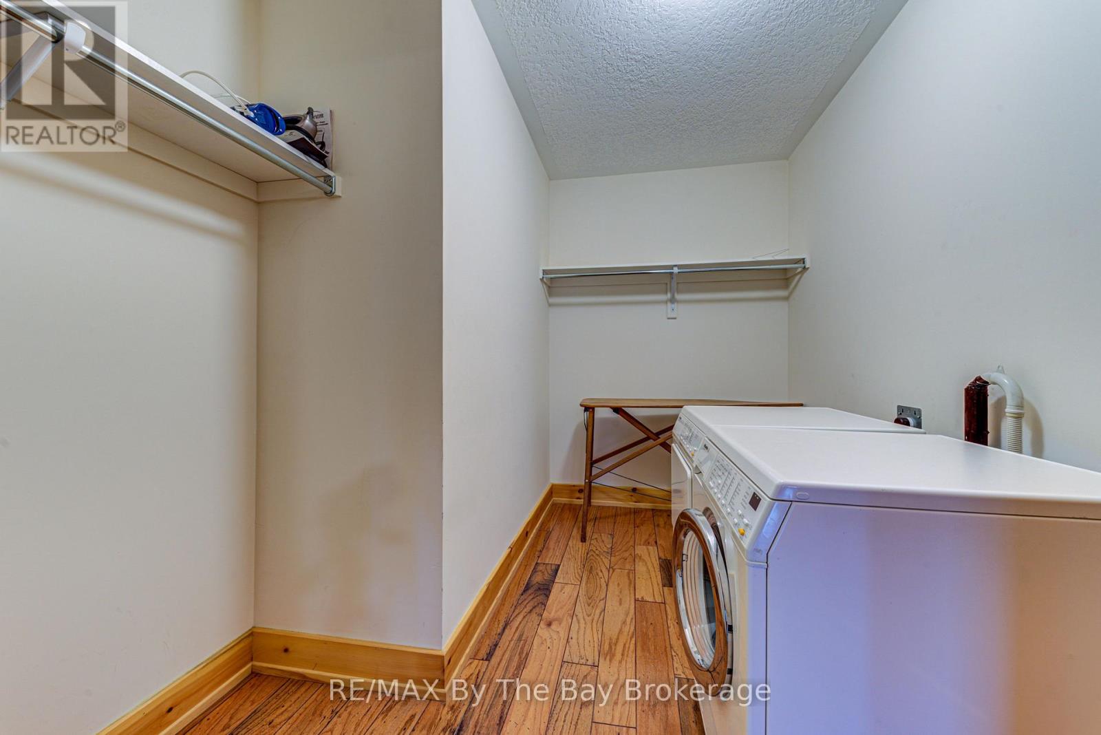 120 Venture Boulevard Property Photo 33