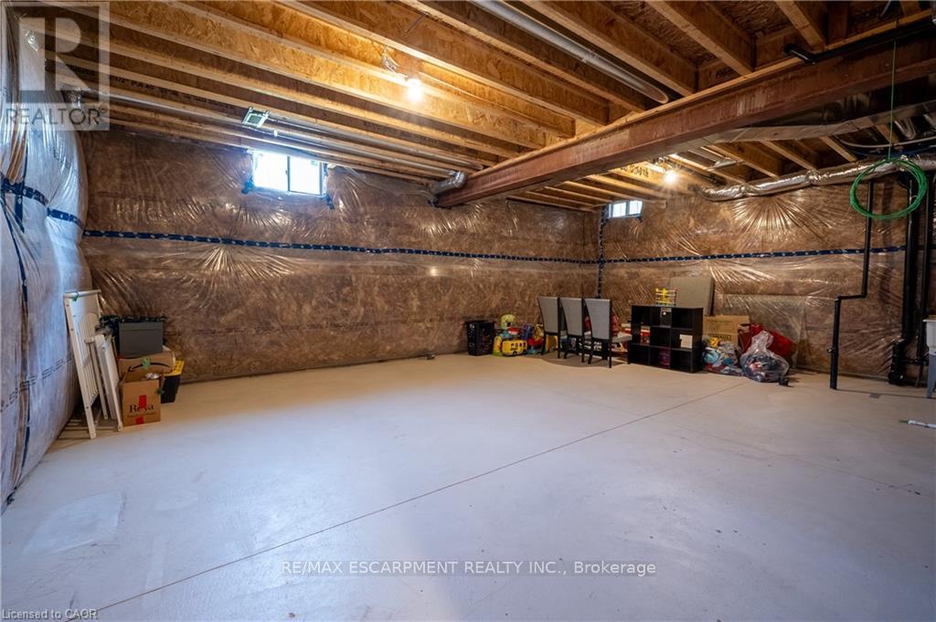 38 Riesling Street Property Photo 23