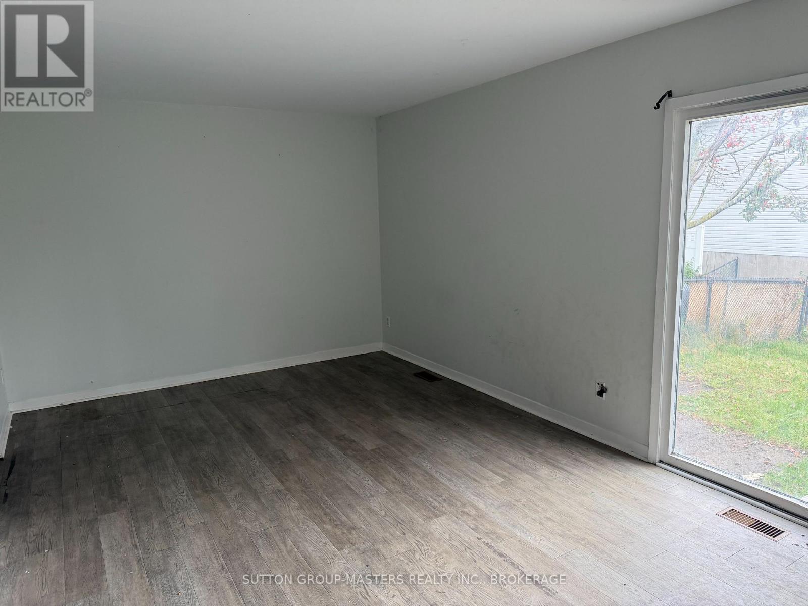 255 Melanie Avenue Property Photo 6