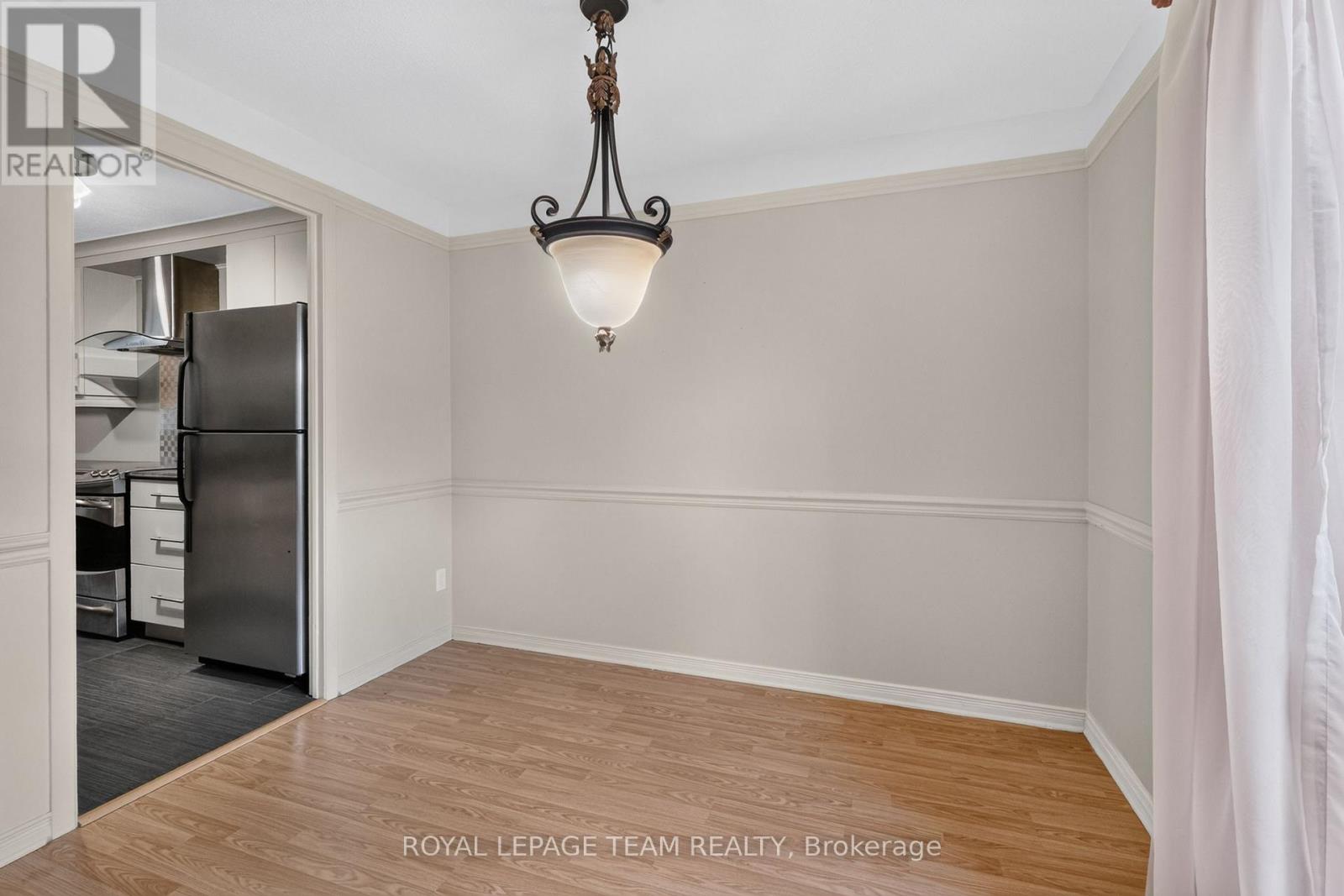 7866 Jeanne D'arc Boulevard Property Photo 12