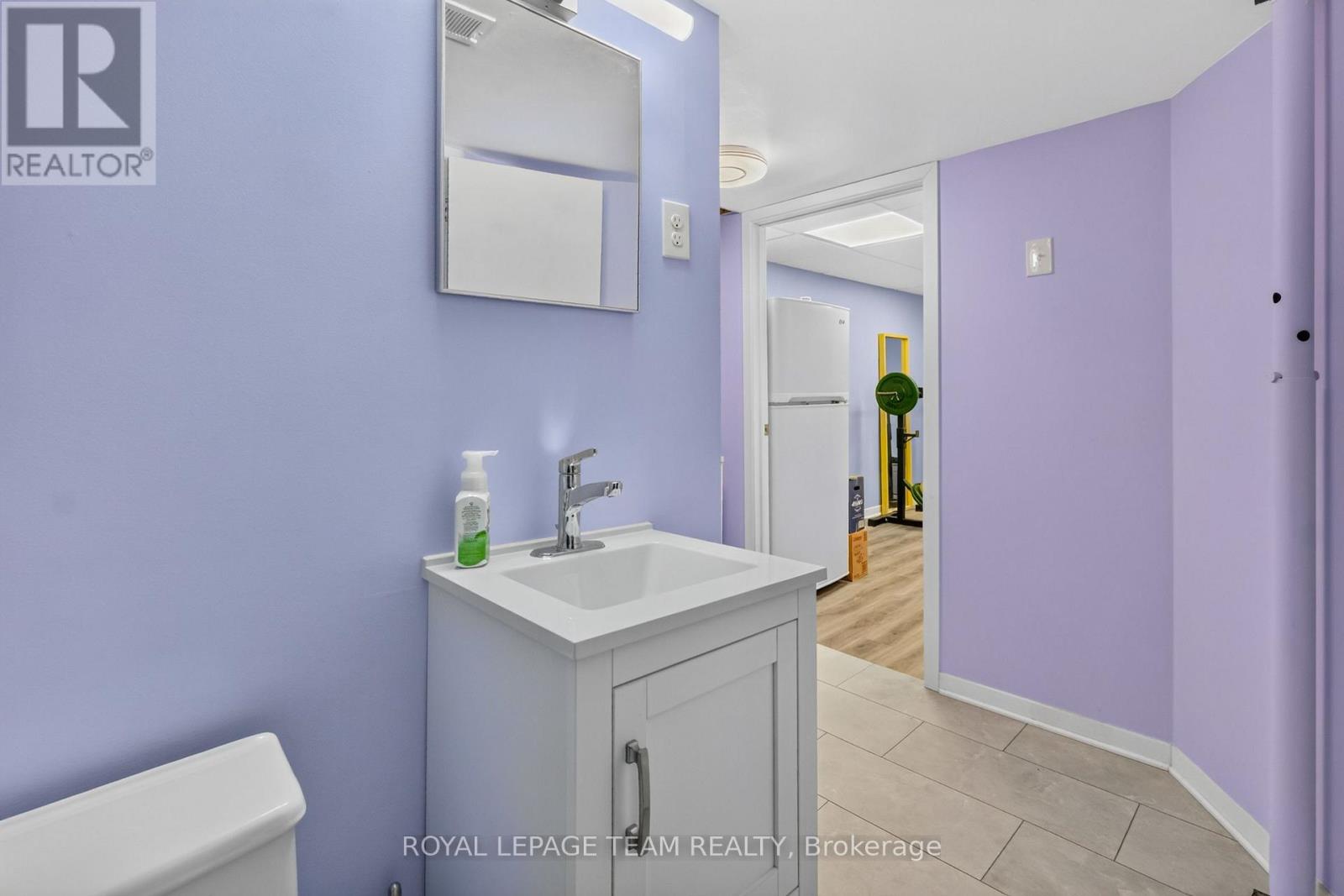7866 Jeanne D'arc Boulevard Property Photo 41