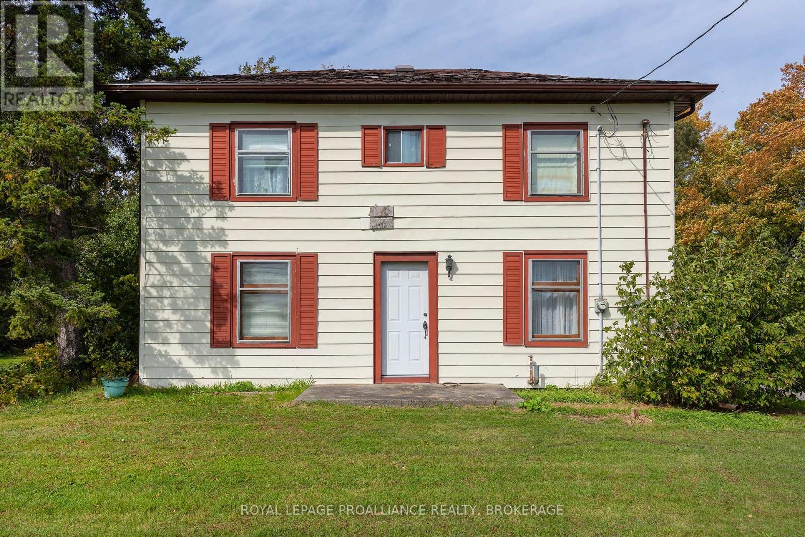 5941 County Road 2 Property Photo 4
