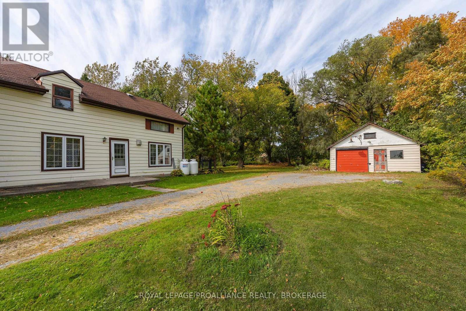5941 County Road 2 Property Photo 10