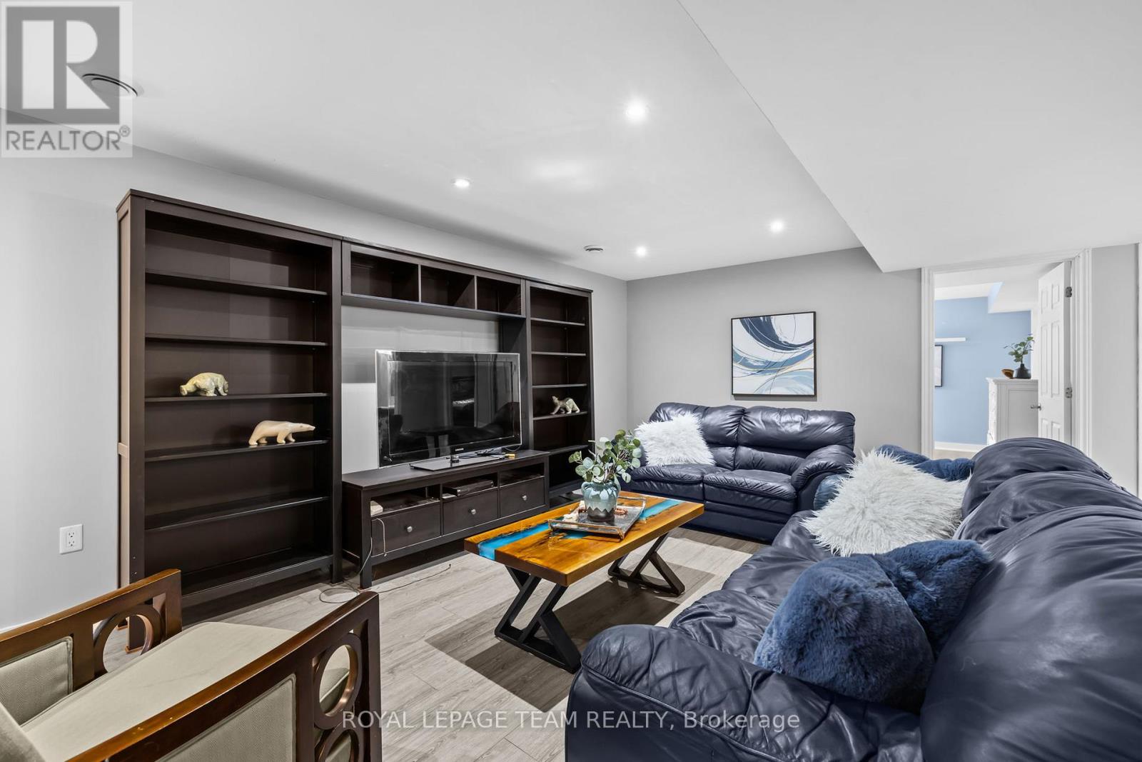 53 D'arcys Way Property Photo 30