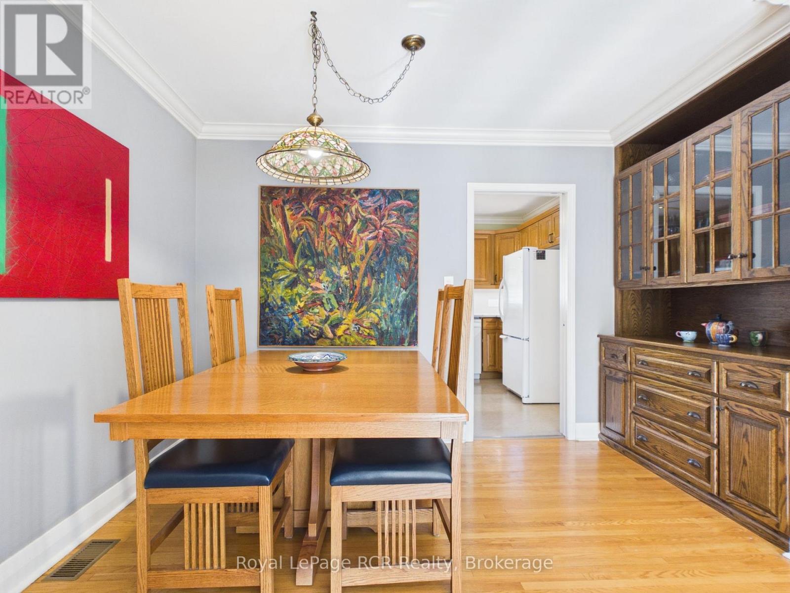 525 6th Street W Property Photo 11