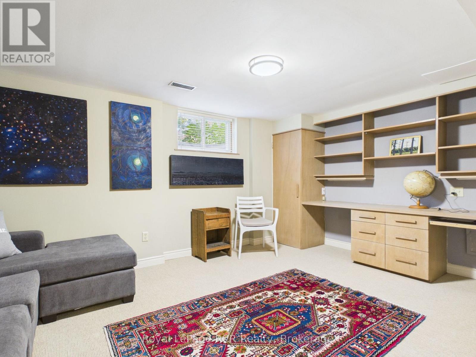 525 6th Street W Property Photo 36