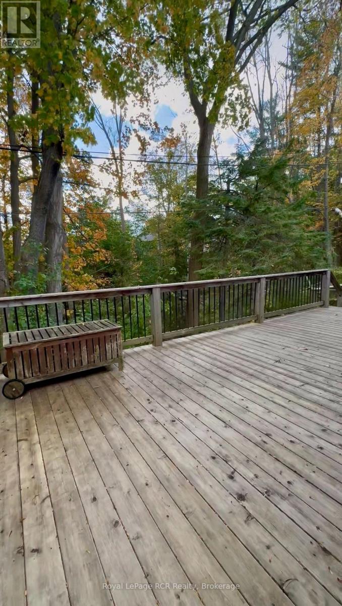 525 6th Street W Property Photo 45