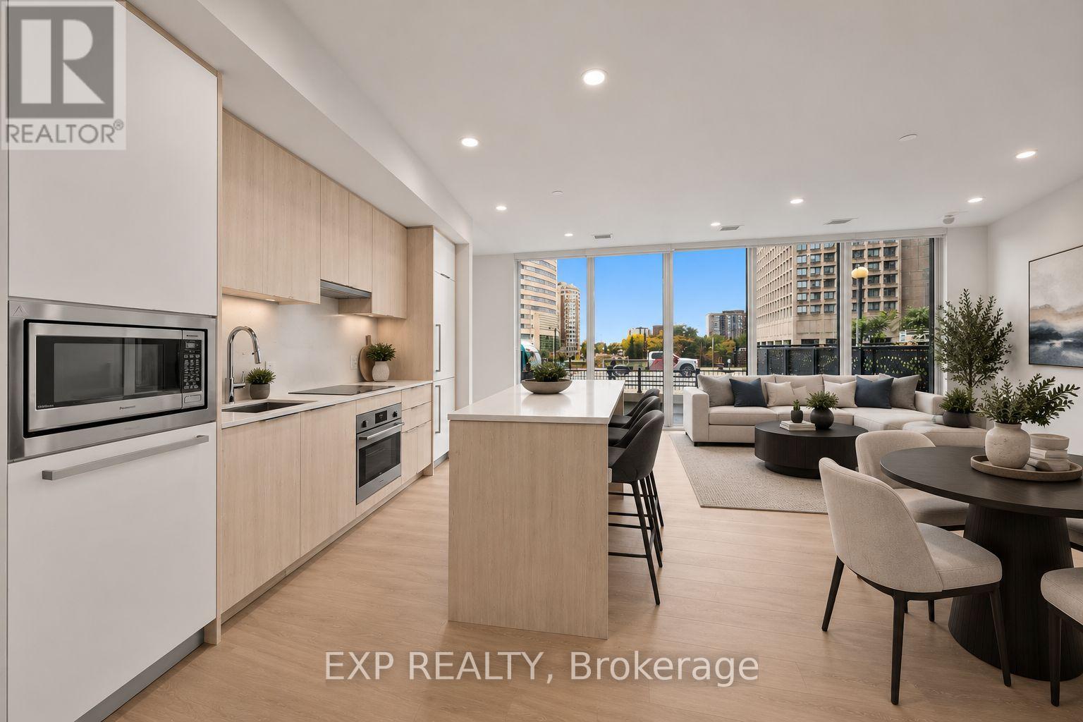 #304 - 74 Nicholas Street Property Photo 6