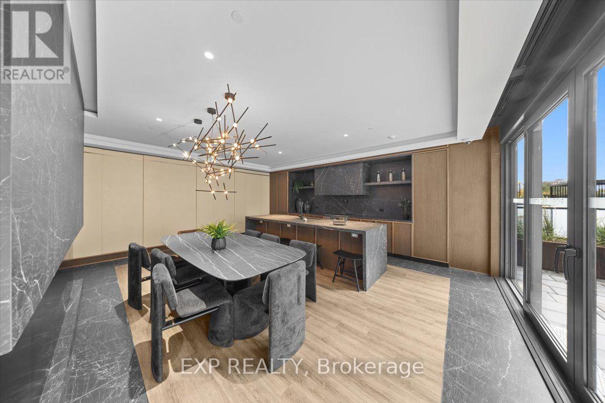 #304 - 74 Nicholas Street Property Photo 20