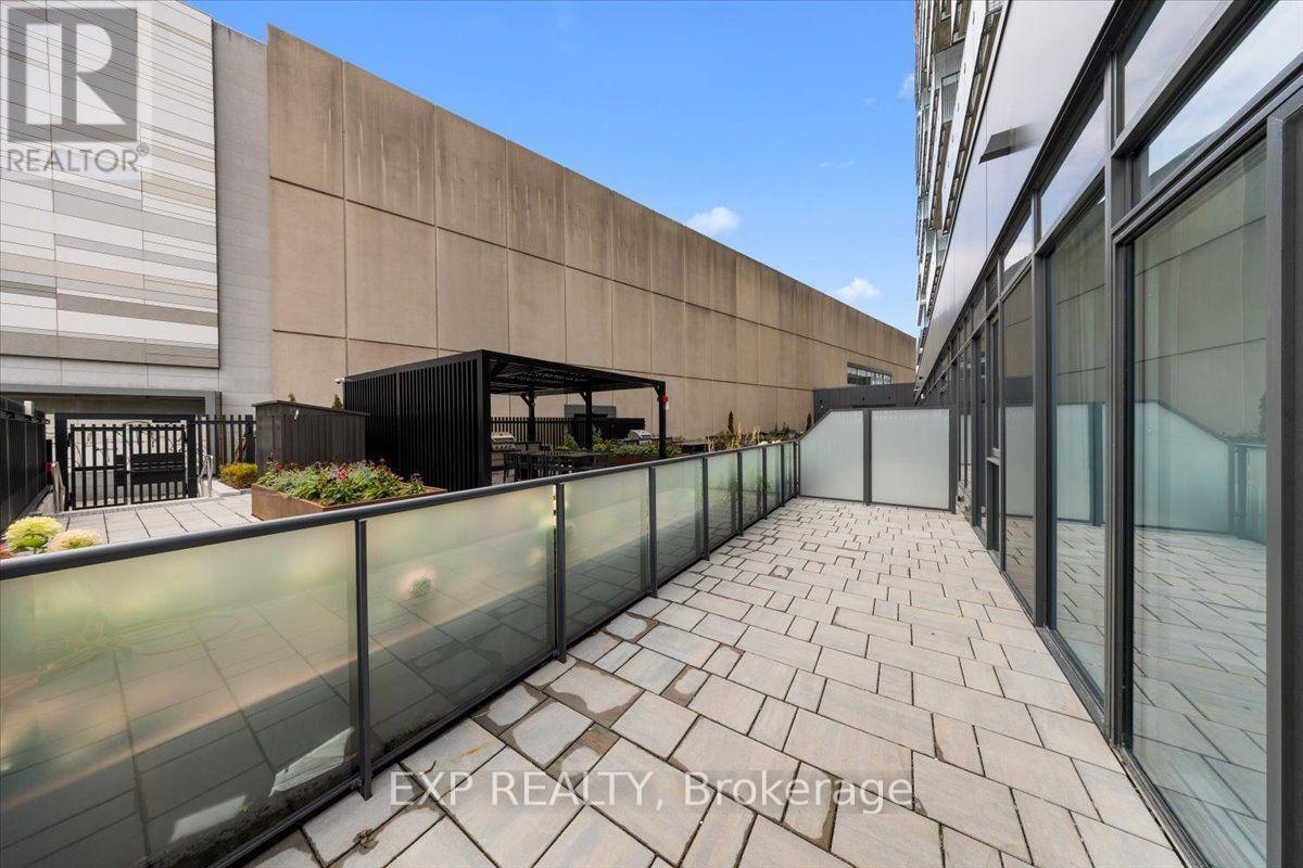#304 - 74 Nicholas Street Property Photo 30