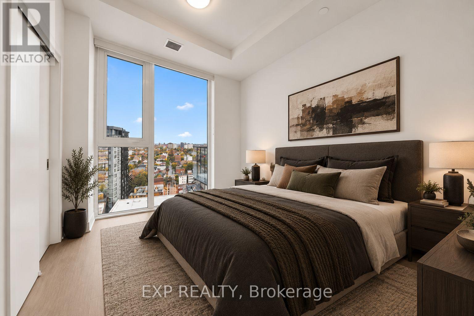 #2105 - 74 Nicholas Street Property Photo 13