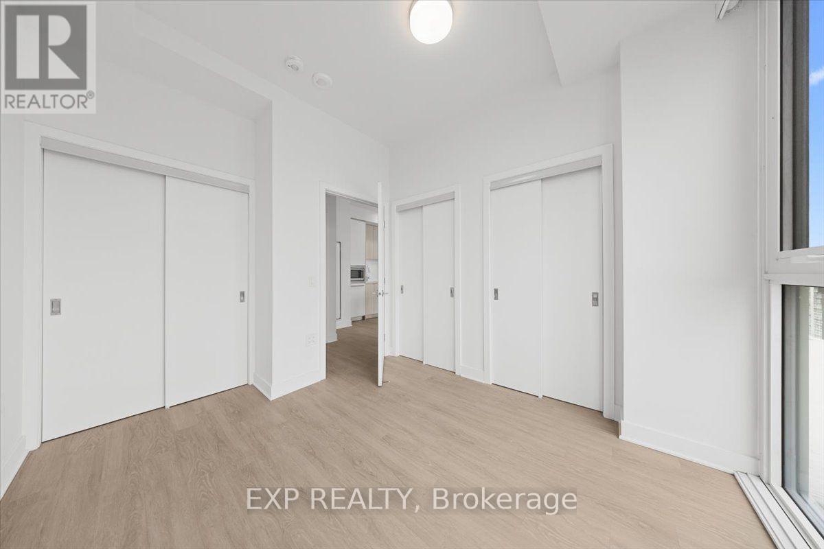 #2105 - 74 Nicholas Street Property Photo 17